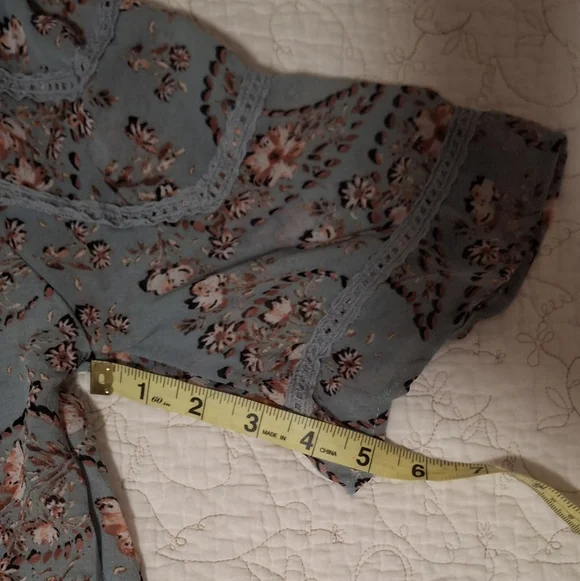 Knox Rose Sheer Blue Paisley Blouse - Picture 4 of 8